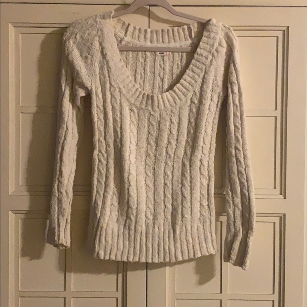 Old Navy Perfect Fit knit sweater